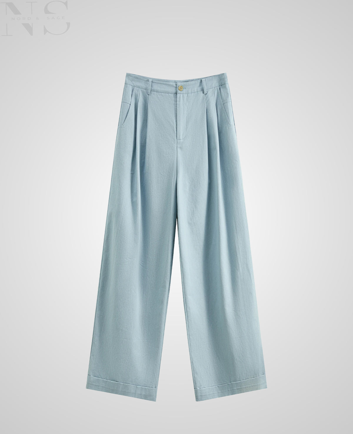 Nord & Sage – Cropped Baumwollhose in Blau mit Falten & hohem Bund (Sommer 2025)